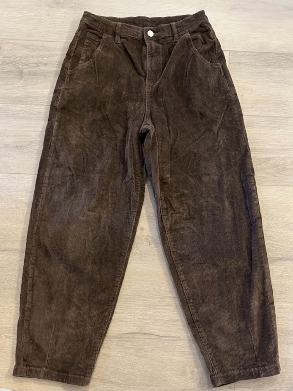 SHEIN woman’s high rise pleated corduroy pants size medium